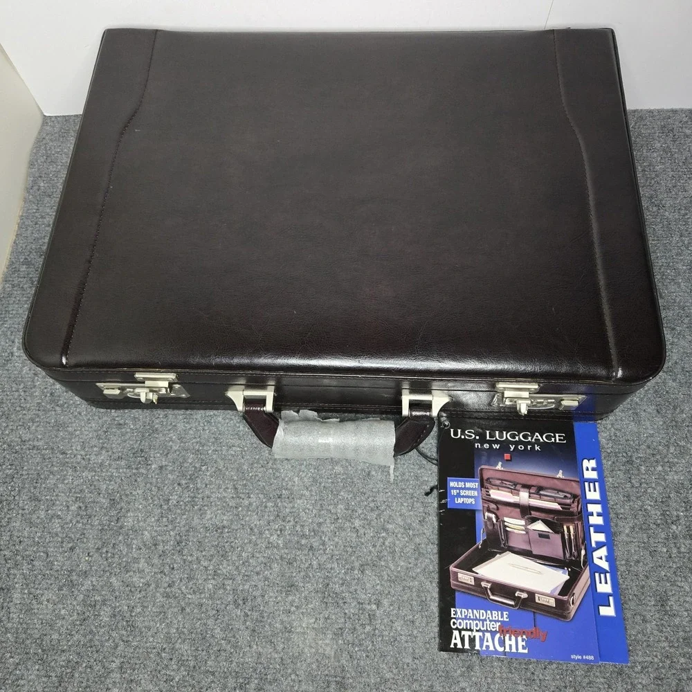 NWT U.S. Luggage New York Brown Leather Briefcase #488-2 W/ Shoulder Strap FLAW